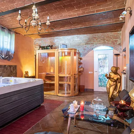 Fabelhaftes 8 Betten Holiday home Pucciarelli